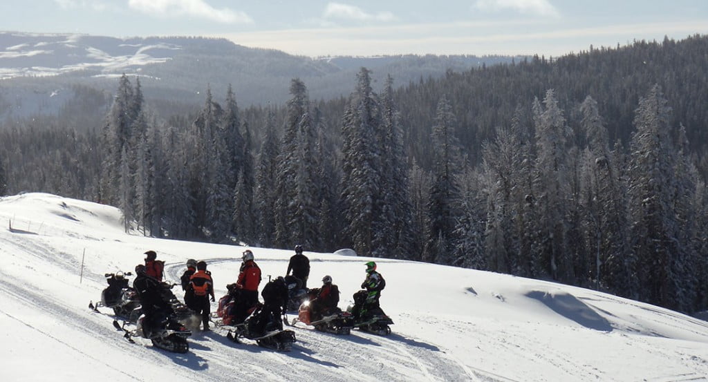 Snowmobile Wind River Country