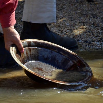 Gold Panning & Ghost Towns
